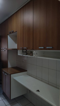 Imagem Apartamento com 2 Quartos à Venda, 60 m² em Jardim Tupanci - Barueri