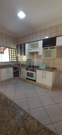 Imagem Casa com 2 Quartos à Venda, 250 m² em Residencial Cambuy - Araraquara Imagem Casa com 2 Quartos à Venda, 250 m² em Residencial Cambuy - Araraquara