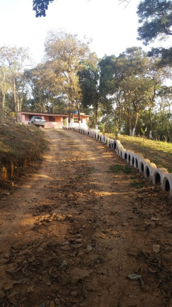 Chácara com 2 Quartos à Venda, 1.300 m² em Pirucaia - Mairiporã