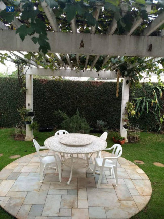Imagem Casa com 4 Quartos à Venda, 562 m² em Gramado - Campinas Imagem Casa com 4 Quartos à Venda, 562 m² em Gramado - Campinas