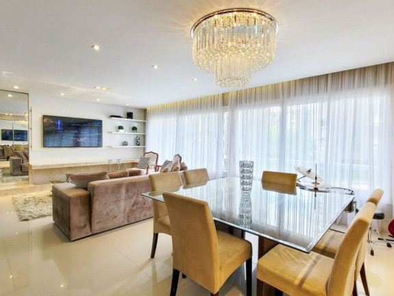 Imagem Imóvel com 4 Quartos à Venda, 159 m² em Menino Deus - Porto Alegre Imagem Imóvel com 4 Quartos à Venda, 159 m² em Menino Deus - Porto Alegre