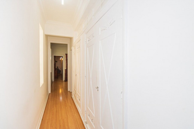 Imagem Imóvel com 3 Quartos à Venda, 192 m² em Copacabana - Rio De Janeiro Imagem Imóvel com 3 Quartos à Venda, 192 m² em Copacabana - Rio De Janeiro