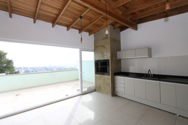 Imagem Casa com 3 Quartos à Venda,  em Tristeza - Porto Alegre