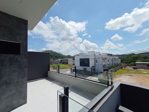 Imagem Sobrado com 3 Quartos à Venda, 115 m²