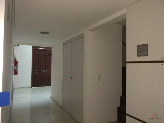 Imagem Imóvel à Venda ou Locação, 3.000 m² em Centro - Santos Imagem Imóvel à Venda ou Locação, 3.000 m² em Centro - Santos