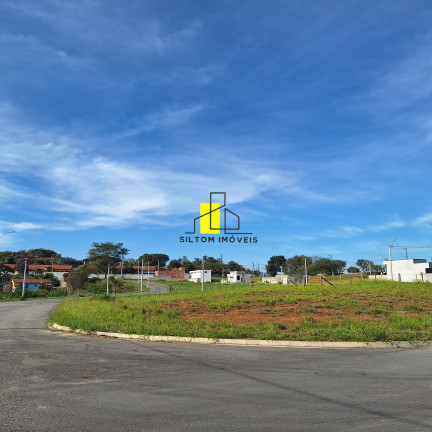 Imagem Terreno à Venda, 175 m² em Campinas - Pindamonhangaba