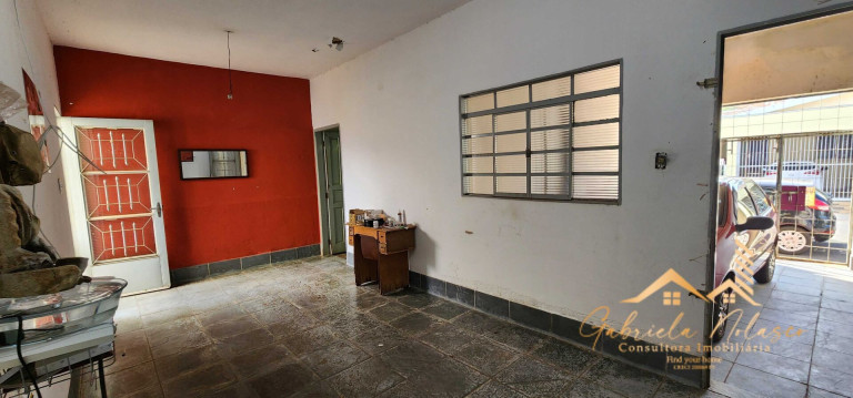 Casa com 4 Quartos à Venda,  em Centro - Mogi Mirim