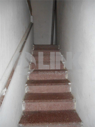 Imagem Casa com 1 Quarto à Venda, 100 m² em Bom Fim - Porto Alegre Imagem Casa com 1 Quarto à Venda, 100 m² em Bom Fim - Porto Alegre