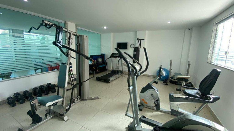 Imagem Apartamento com 3 Quartos à Venda, 224 m² em Colina - Volta Redonda
