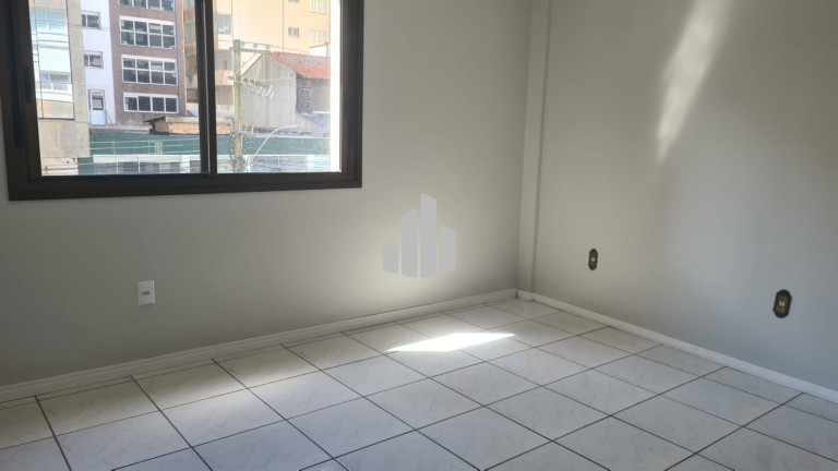 Imagem Apartamento com 2 Quartos à Venda, 66 m² em Centro - Torres