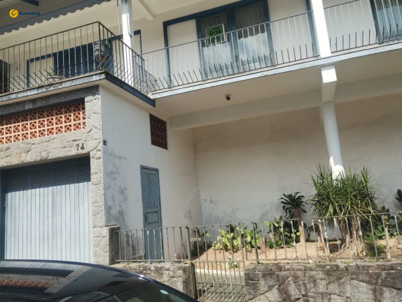 Imagem Casa com 3 Quartos à Venda, 307 m² em Centro - Florianópolis Imagem Casa com 3 Quartos à Venda, 307 m² em Centro - Florianópolis