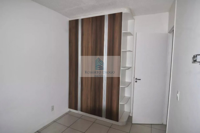 Imagem Imóvel com 2 Quartos à Venda, 46 m² em Camorim - Rio De Janeiro Imagem Imóvel com 2 Quartos à Venda, 46 m² em Camorim - Rio De Janeiro