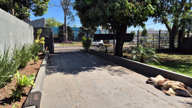 Imagem Casa com 3 Quartos à Venda, 150 m² em Vila Yolanda - Foz Do Iguaçu Imagem Casa com 3 Quartos à Venda, 150 m² em Vila Yolanda - Foz Do Iguaçu