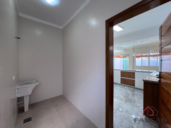 Imagem Sobrado com 4 Quartos à Venda, 197 m² em Balneário Flórida - Praia Grande Imagem Sobrado com 4 Quartos à Venda, 197 m² em Balneário Flórida - Praia Grande