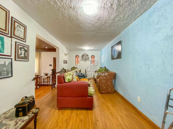 Imagem Casa com 4 Quartos à Venda, 148 m² em Alto - Teresópolis Imagem Casa com 4 Quartos à Venda, 148 m² em Alto - Teresópolis