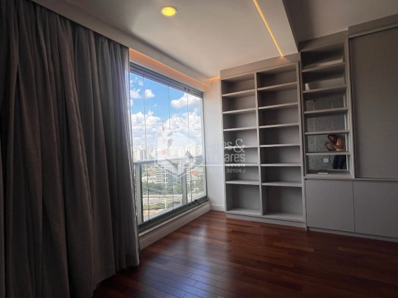 Imagem Apartamento com 3 Quartos à Venda, 252 m² em Real Parque - São Paulo Imagem Apartamento com 3 Quartos à Venda, 252 m² em Real Parque - São Paulo