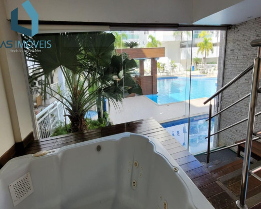 Imagem Apartamento com 3 Quartos à Venda, 135 m² em Algodoal - Cabo Frio