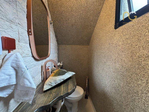 Imagem Sobrado com 3 Quartos à Venda, 140 m² em Vila Guilhermina - Praia Grande Imagem Sobrado com 3 Quartos à Venda, 140 m² em Vila Guilhermina - Praia Grande
