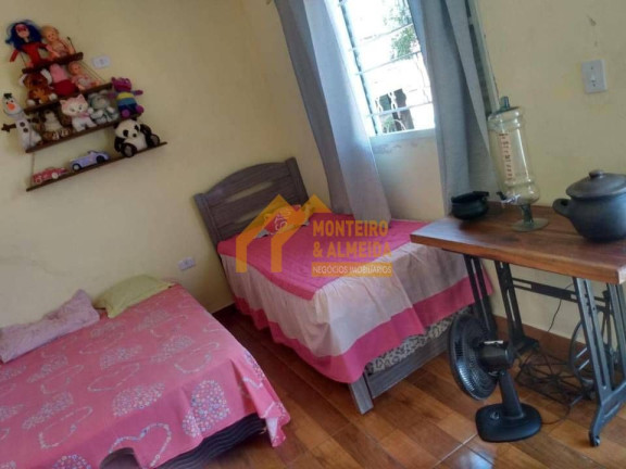 Imagem Chácara com 1 Quarto à Venda, em Bom Retiro - Angatuba Imagem Chácara com 1 Quarto à Venda, em Bom Retiro - Angatuba