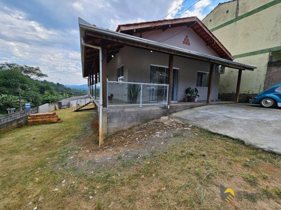 Imagem Casa com 2 Quartos à Venda, 196 m² em Escola Agrícola - Blumenau Imagem Casa com 2 Quartos à Venda, 196 m² em Escola Agrícola - Blumenau