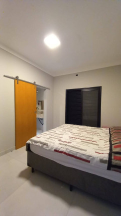 Imagem Casa com 3 Quartos à Venda, 325 m² em Residencial Ouroville - Taubaté