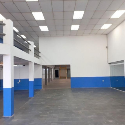 Imagem Galpão para Alugar, 860 m² em Jardim Dos Ipês - Cotia Imagem Galpão para Alugar, 860 m² em Jardim Dos Ipês - Cotia