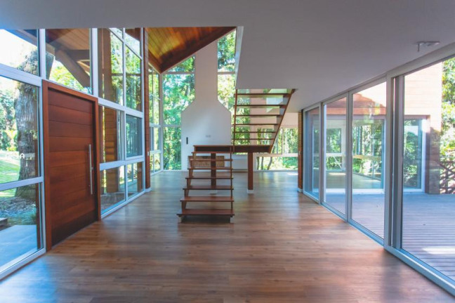 Imagem Casa com 3 Quartos à Venda, 385 m² em Centro - Gramado