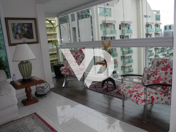 Imagem Apartamento com 4 Quartos à Venda, 258 m² em Alphaville - Barueri