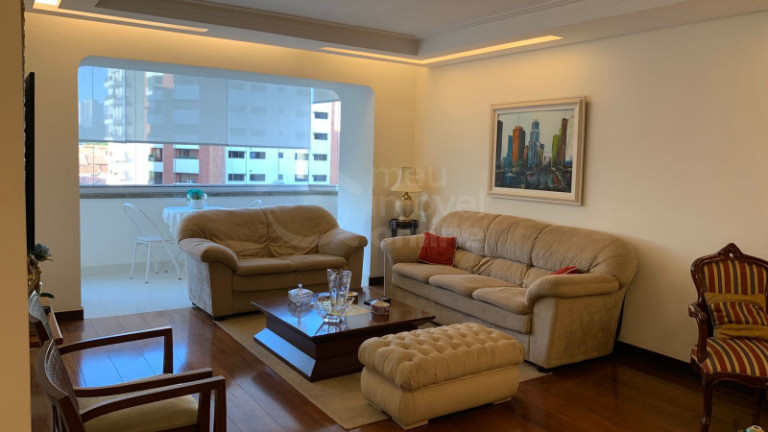 Imagem Apartamento com 4 Quartos à Venda, 206 m² Imagem Apartamento com 4 Quartos à Venda, 206 m²
