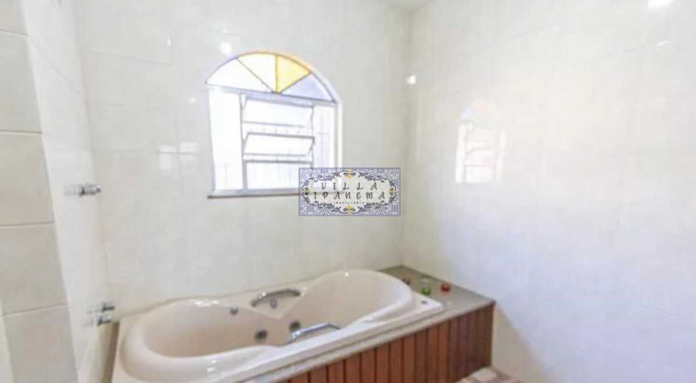 Imagem Imóvel com 3 Quartos à Venda, 189 m² em Curicica - Rio De Janeiro