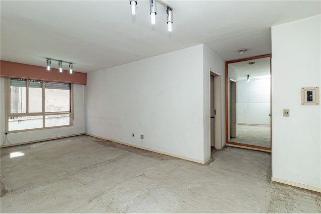 Imagem Imóvel com 3 Quartos à Venda,  em Auxiliadora - Porto Alegre