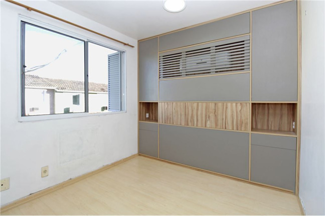 Imagem Casa com 2 Quartos à Venda, em Sarandi - Porto Alegre Imagem Casa com 2 Quartos à Venda, em Sarandi - Porto Alegre