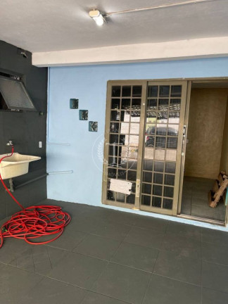 Imagem Casa com 8 Quartos à Venda, 250 m² em Jardim Brasil (zona Norte) - São Paulo Imagem Casa com 8 Quartos à Venda, 250 m² em Jardim Brasil (zona Norte) - São Paulo