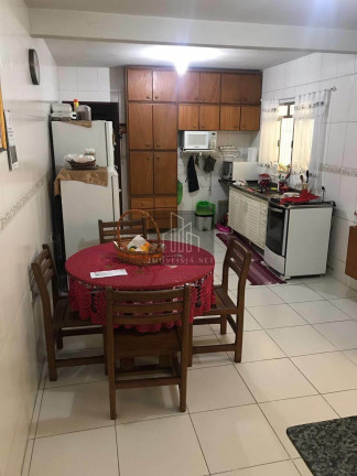 Imagem Casa com 3 Quartos à Venda, 250 m² em Vila Engenho Novo - Barueri Imagem Casa com 3 Quartos à Venda, 250 m² em Vila Engenho Novo - Barueri