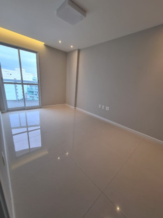 Imagem Imóvel com 3 Quartos à Venda, 120 m² em Centro - Guarapari Imagem Imóvel com 3 Quartos à Venda, 120 m² em Centro - Guarapari