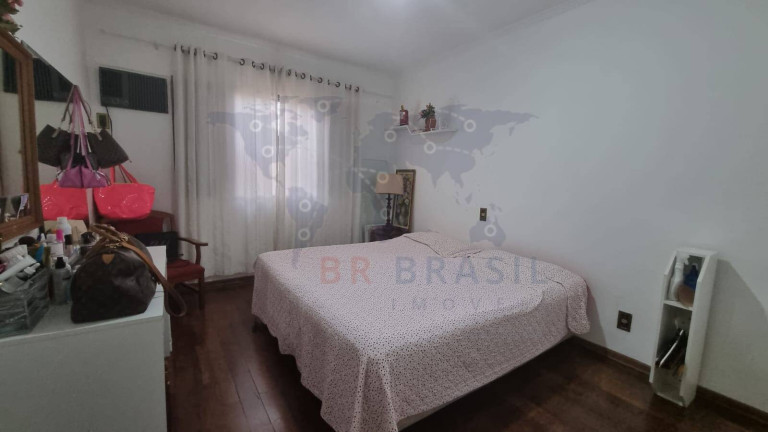 Imagem Casa com 3 Quartos à Venda, 303 m² em Jardim Marambá - Bauru Imagem Casa com 3 Quartos à Venda, 303 m² em Jardim Marambá - Bauru