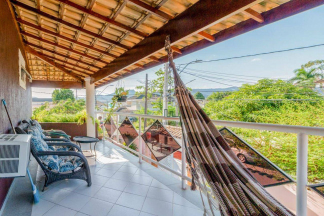 Imagem Casa com 5 Quartos à Venda, 450 m² em Itaipu - Niterói Imagem Casa com 5 Quartos à Venda, 450 m² em Itaipu - Niterói
