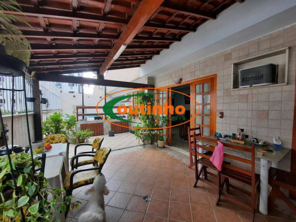 Imagem Cobertura com 4 Quartos à Venda, 174 m² em Grajaú - Rio De Janeiro