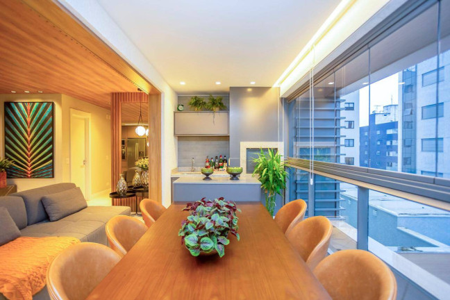 Imagem Apartamento com 2 Quartos à Venda, 91 m² em água Verde - Curitiba