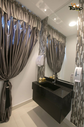 Imagem Apartamento com 3 Quartos à Venda, 129 m² em Centro - Balneário Camboriú Imagem Apartamento com 3 Quartos à Venda, 129 m² em Centro - Balneário Camboriú