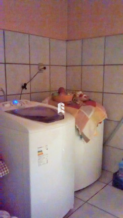 Imagem Casa com 3 Quartos à Venda, 160 m² em Tancredo Neves - Santa Maria