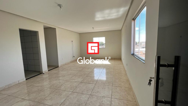 Apartamento com 3 Quartos para Alugar, 80 m² em Vila Sumaré - Montes Claros