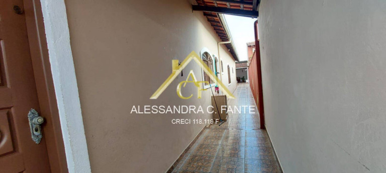 Imagem Casa com 2 Quartos à Venda, 150 m² em Vila Seabra - Mongaguá