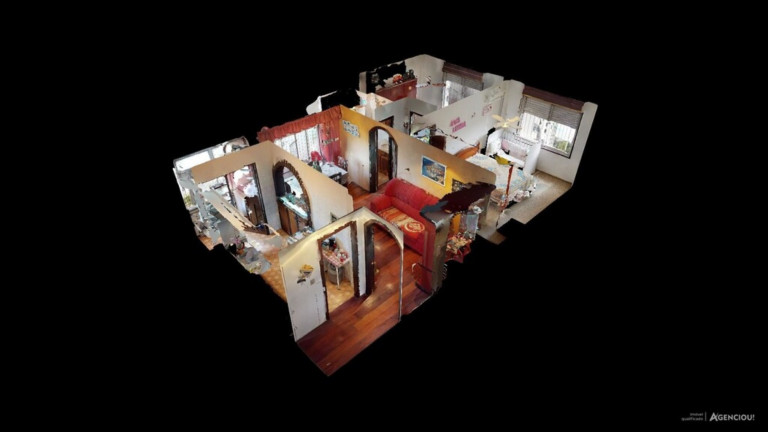 Imagem Imóvel com 2 Quartos à Venda, 60 m² em Cristal - Porto Alegre Imagem Imóvel com 2 Quartos à Venda, 60 m² em Cristal - Porto Alegre
