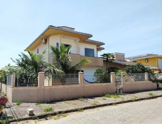 Imagem Casa com 3 Quartos à Venda, 278 m² em Campeche - Florianópolis Imagem Casa com 3 Quartos à Venda, 278 m² em Campeche - Florianópolis