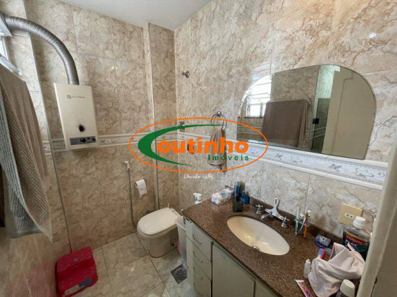 Imagem Apartamento com 2 Quartos à Venda, 70 m² em Tijuca - Rio De Janeiro Imagem Apartamento com 2 Quartos à Venda, 70 m² em Tijuca - Rio De Janeiro
