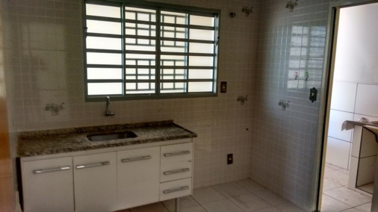Imagem Casa com 2 Quartos à Venda, 220 m² em Parque Santa Edwiges - Bauru