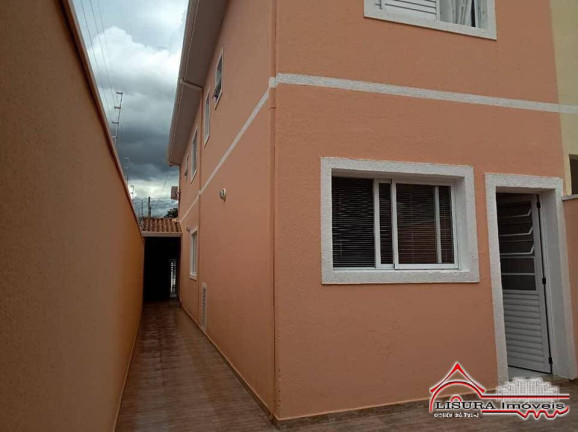 Imagem Casa com 3 Quartos à Venda, 110 m² em Centro - Jacareí