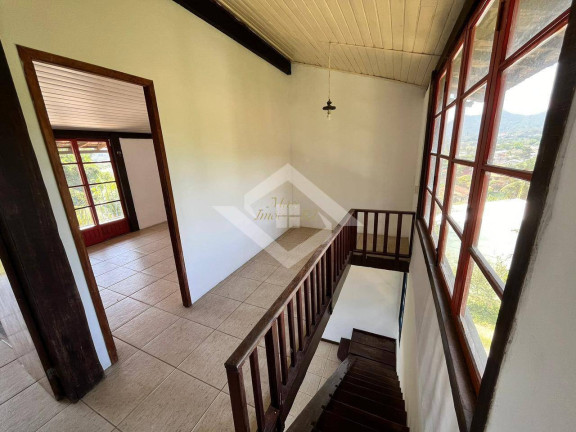 Imagem Casa com 3 Quartos à Venda, 450 m² em Engenho Do Mato - Niterói Imagem Casa com 3 Quartos à Venda, 450 m² em Engenho Do Mato - Niterói