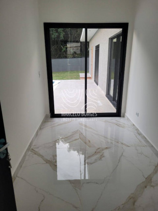 Imagem Casa de Condomínio com 3 Quartos à Venda, 242 m² em Jardim Colonial - Atibaia